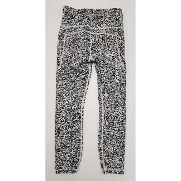 Athleta Ultimate Stash II Textured 7/8 Tight Black & White Printed Small - Picture 5 of 8